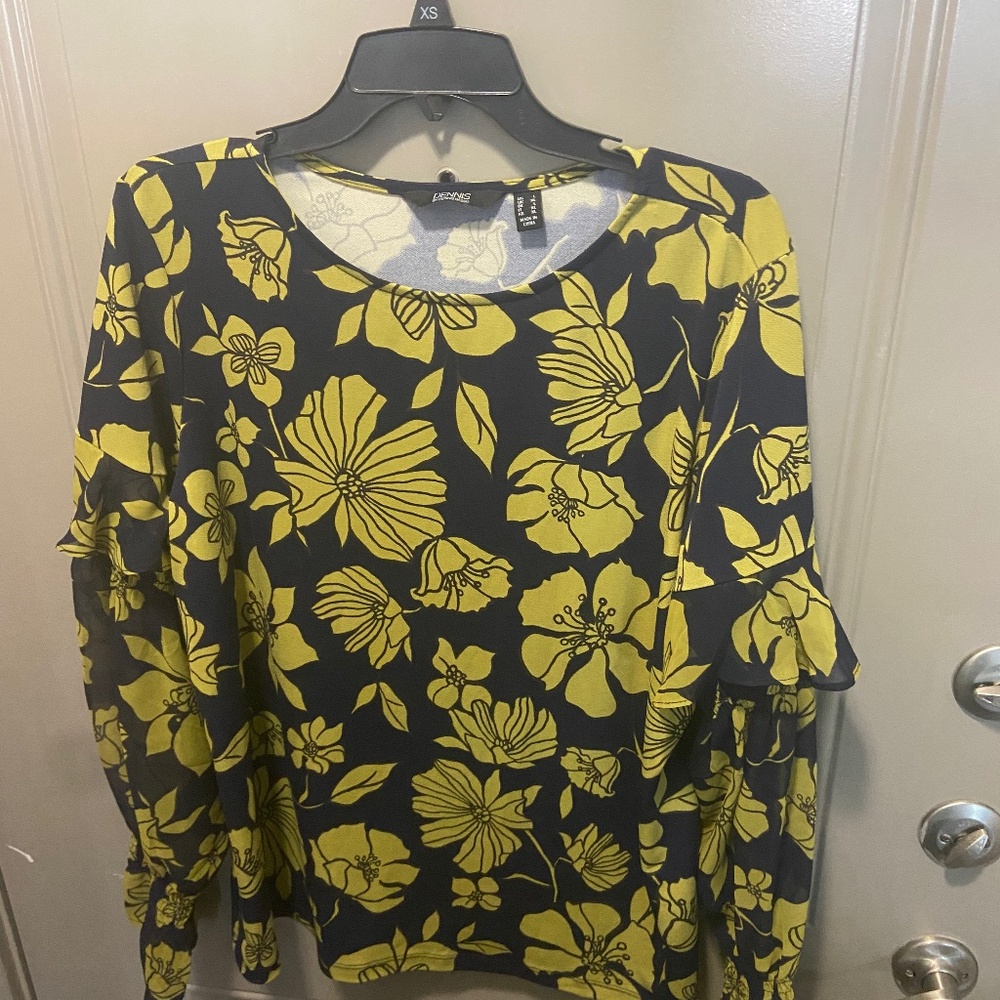 Dennis Basso Popover Top Ruffle Long Sleeve  Floral